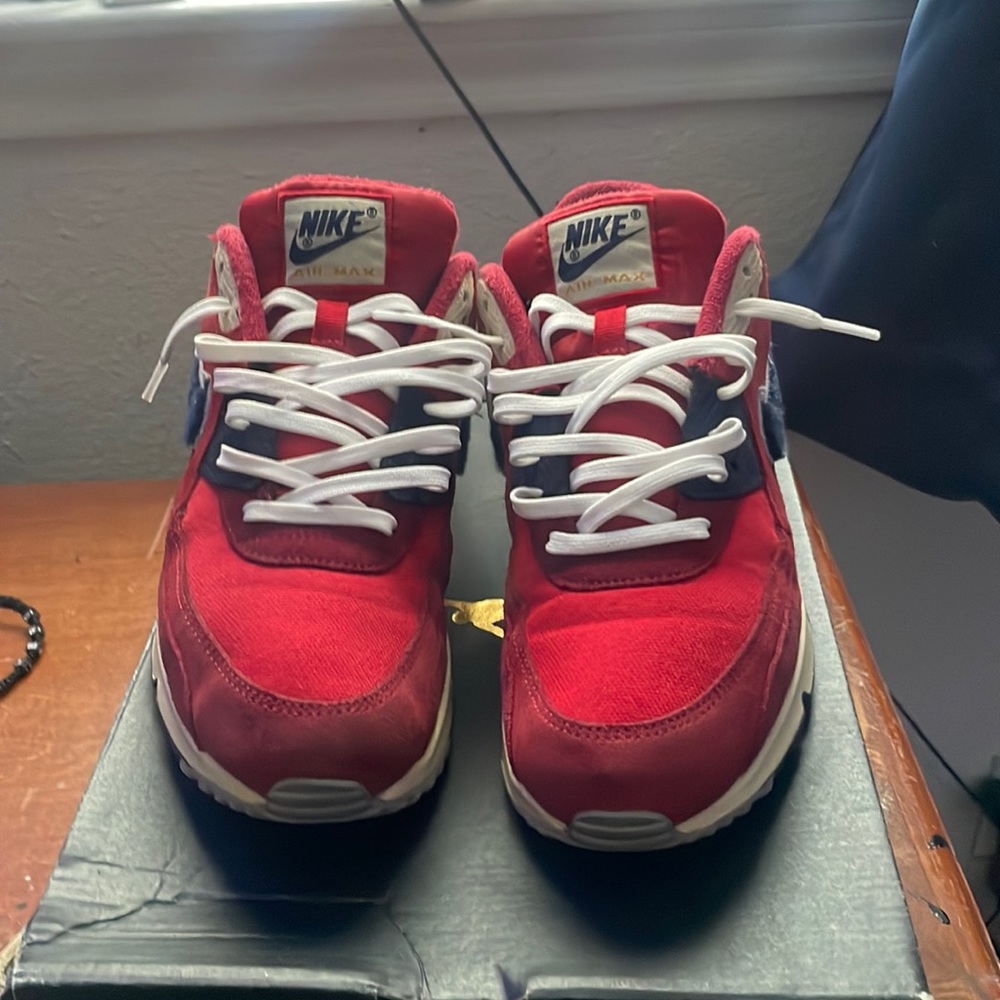 NIKE AIR MAXS